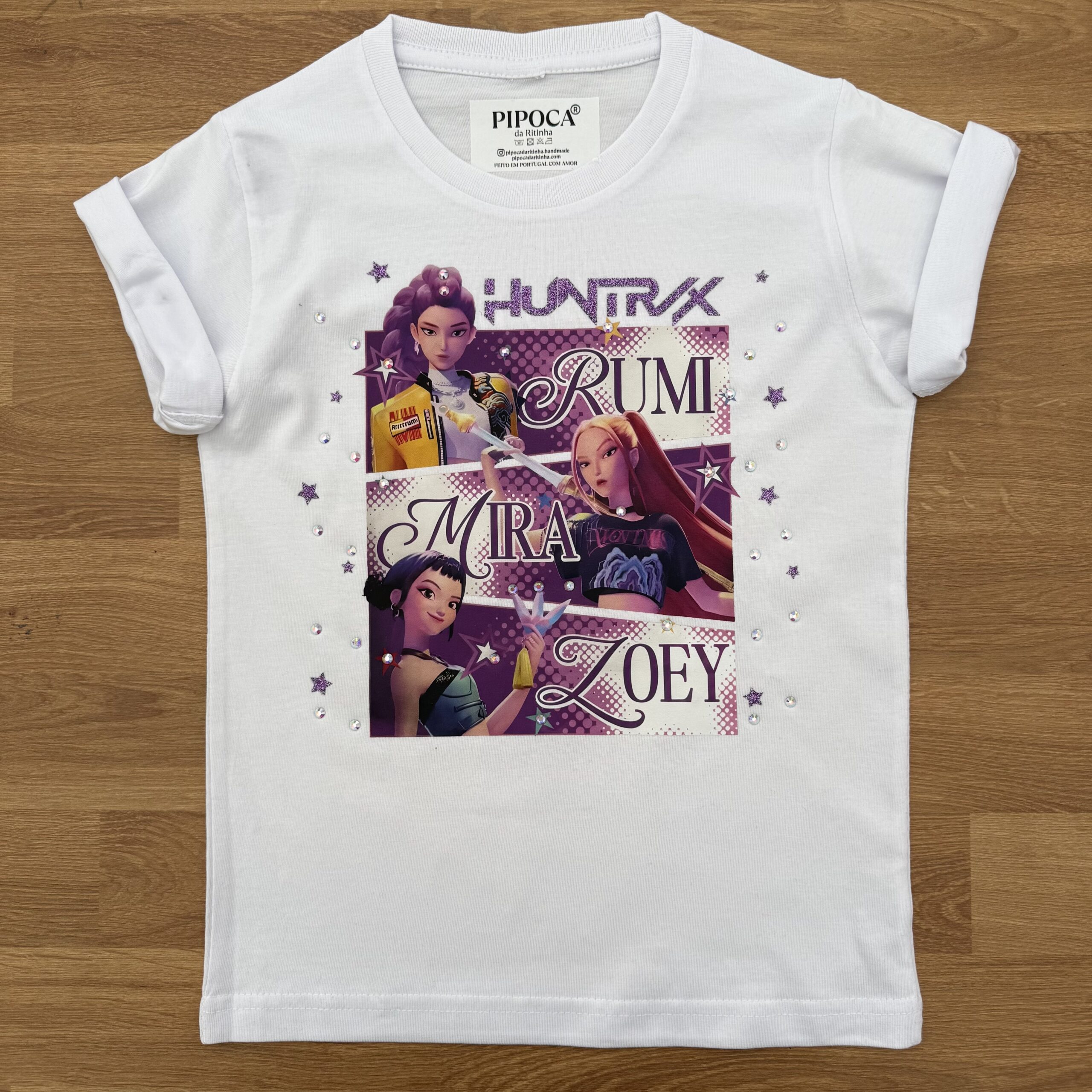 TSHIRT-HUNTRIX-PERSONALIZADA-KPOP-PERSONALIZADA