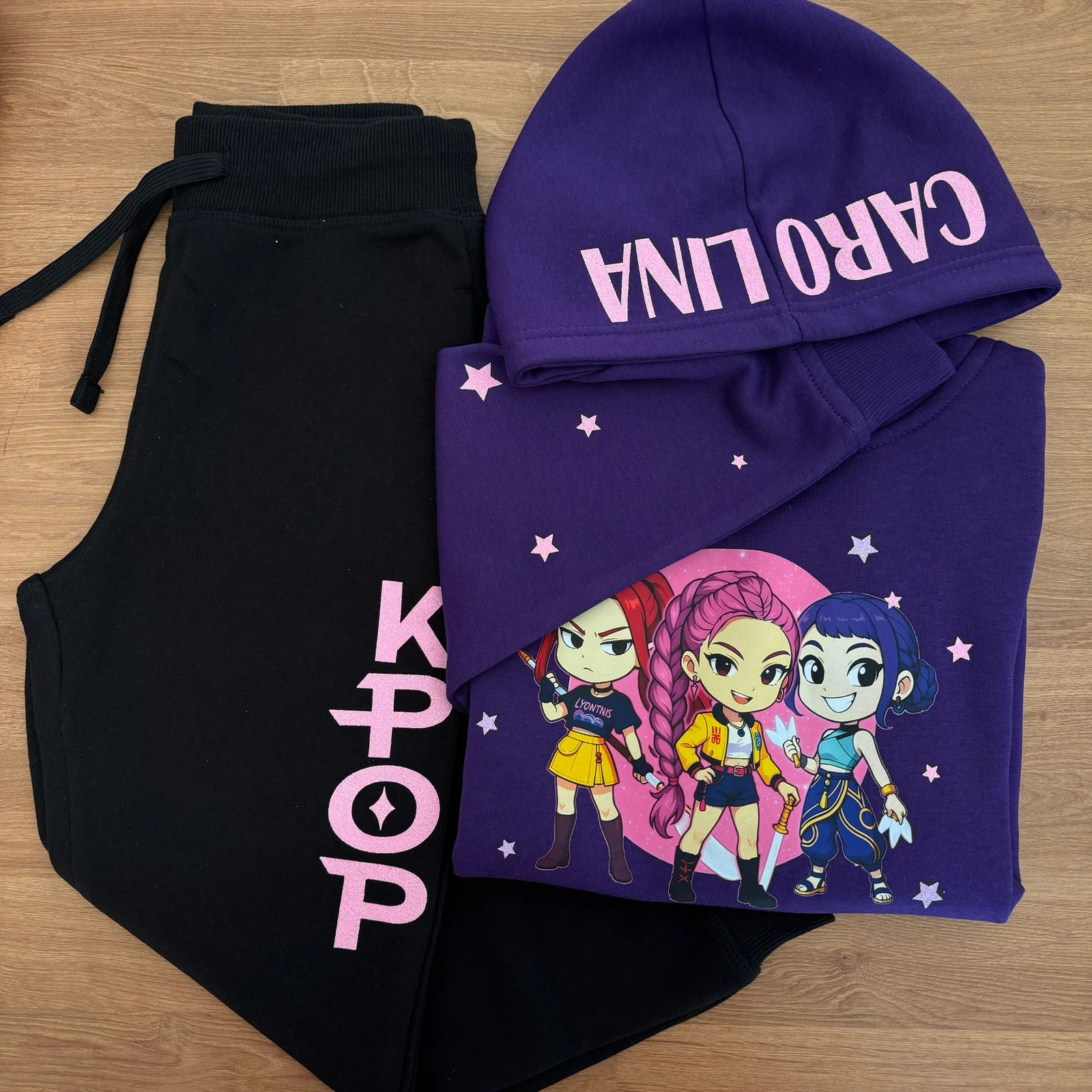 Hoddie Huntrix Inspirado em K-Pop – Estilo Coreano